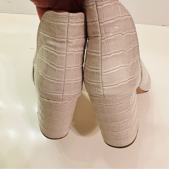 Steve Madden Rookie Bootie White Pearl Croc 10 - Picture 4 of 10